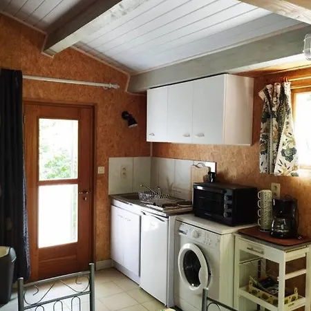 Studio Le Cabouin * Mayres (Ardeche)